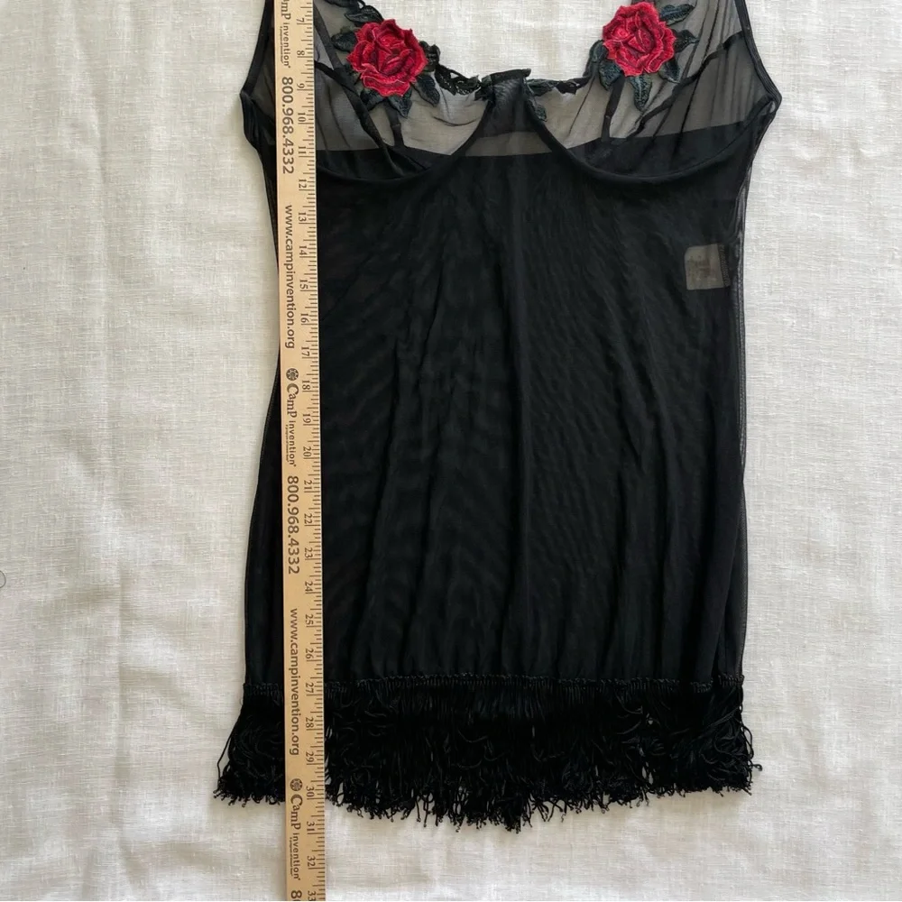 Dreamgirl Elegant Black Lace Babydoll Y2K Chemise with Red Rose Accents Size 1X‎